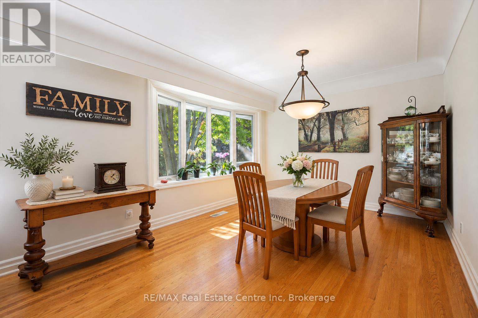 38 Callander Drive Property Photo 4