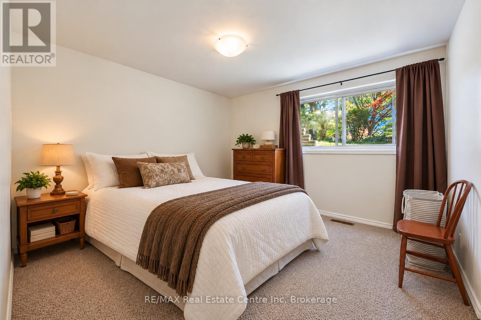 38 Callander Drive Property Photo 15