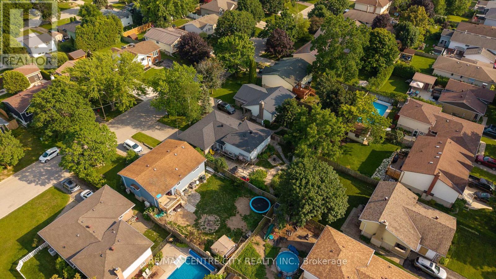 684 Macyoung Drive Property Photo 34
