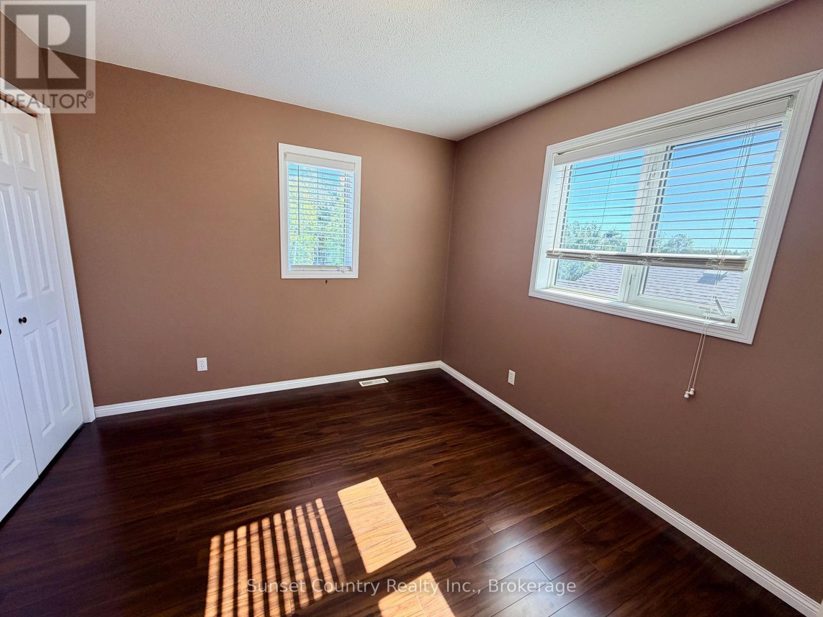 86 Mcmillan Avenue Property Photo 9