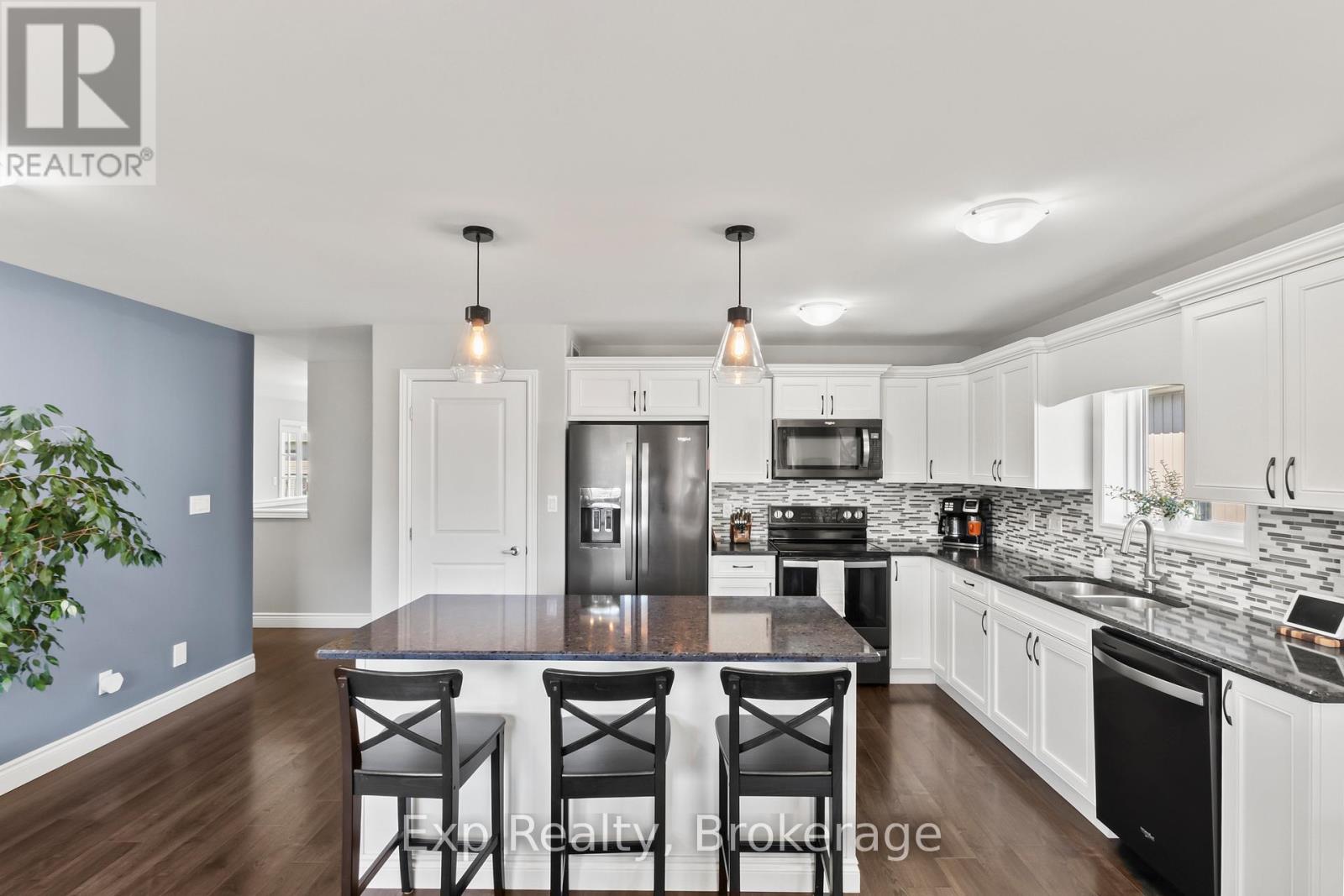 47 Birchmount Street Property Photo 8