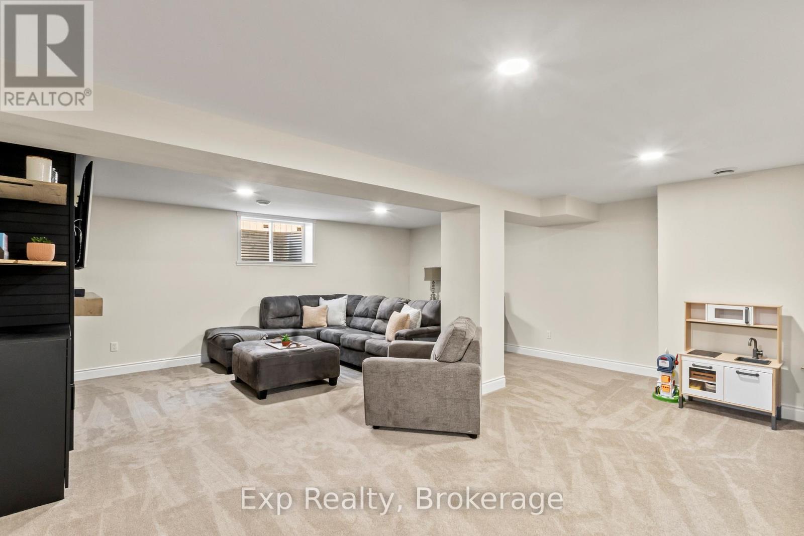 47 Birchmount Street Property Photo 27