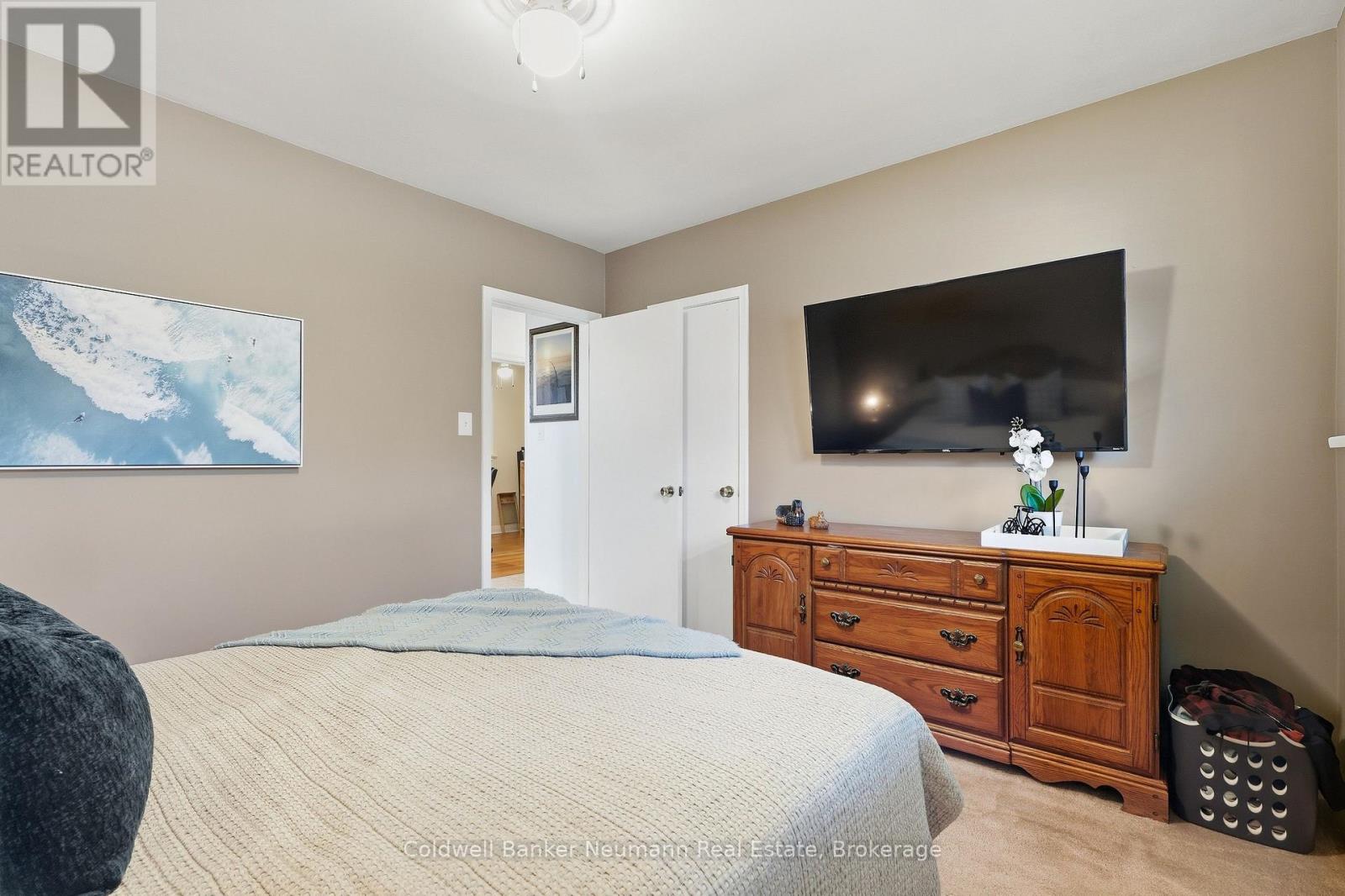 82 Knightswood Boulevard Property Photo 14