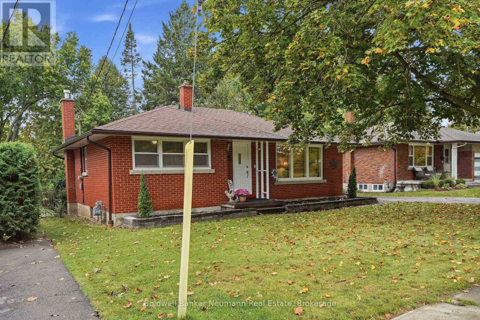 82 Knightswood Boulevard Property Photo 37