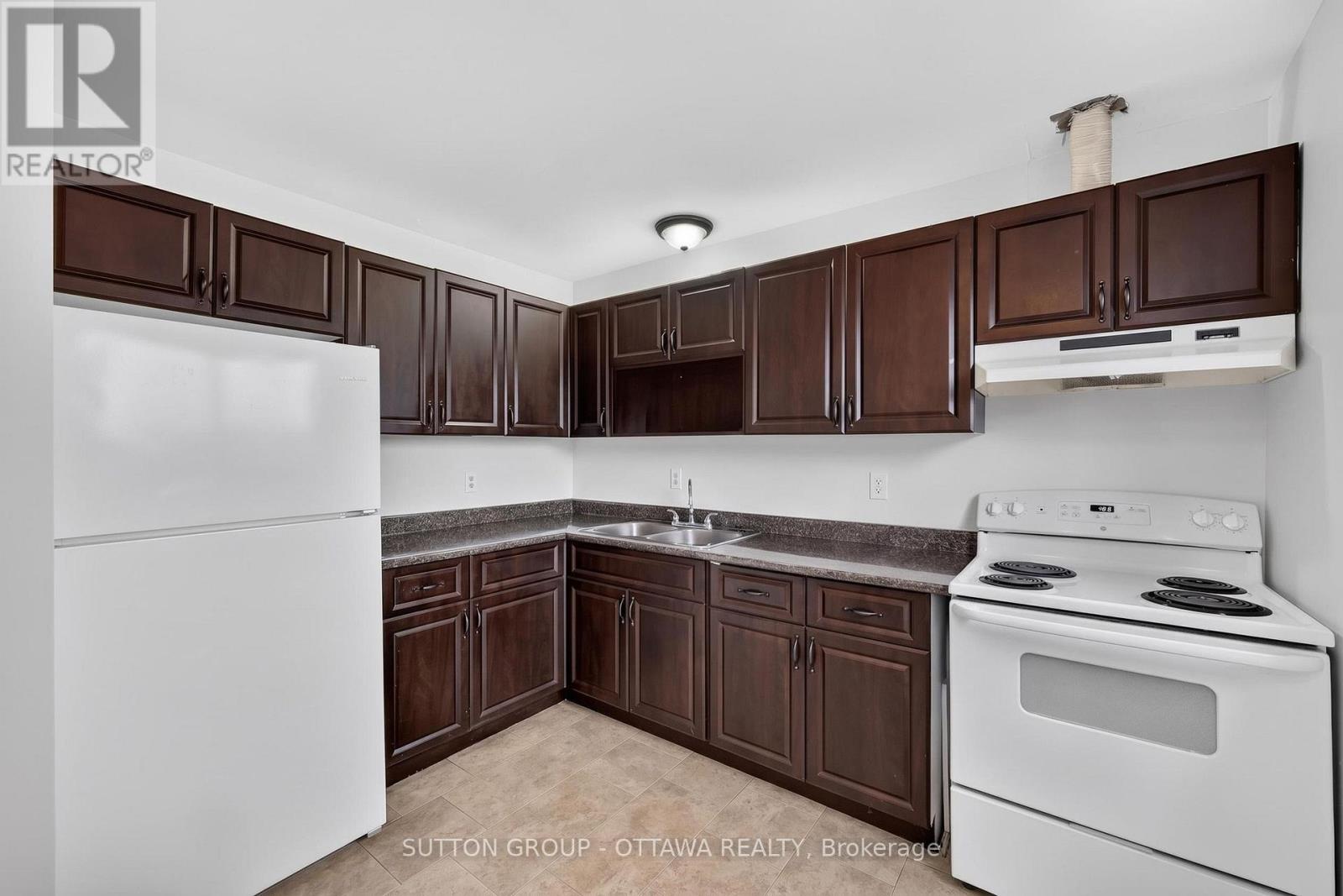 24 Carraway Crescent Property Photo 6