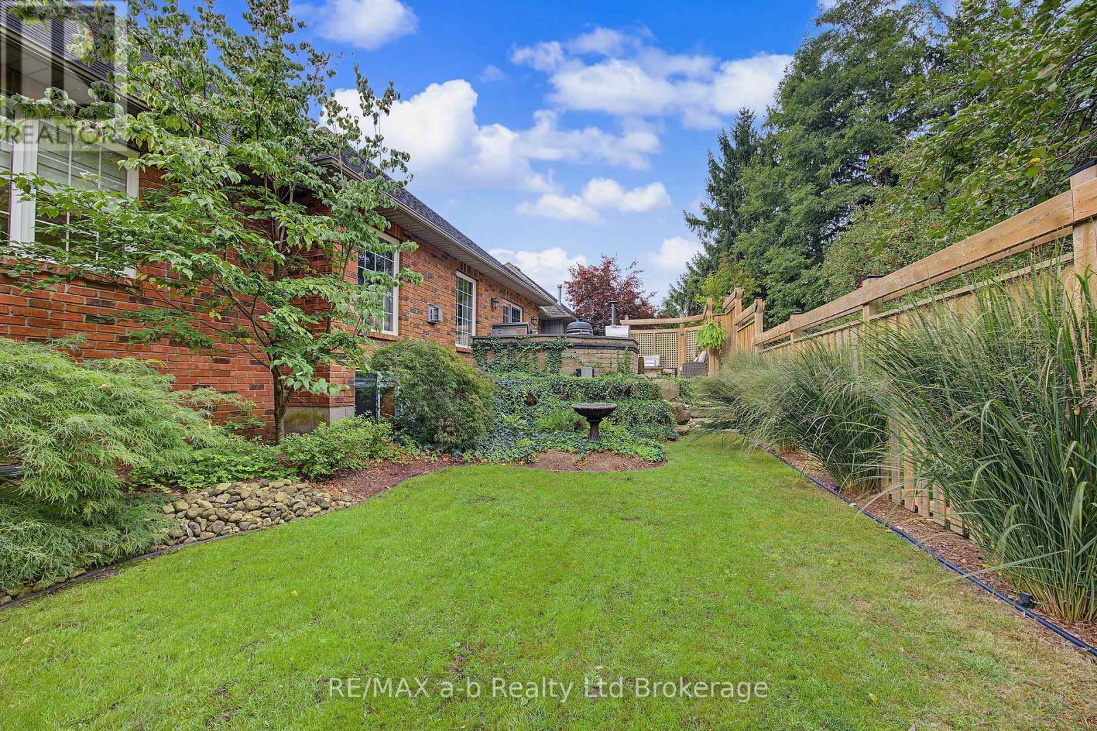 386087 Second Road Property Photo 42