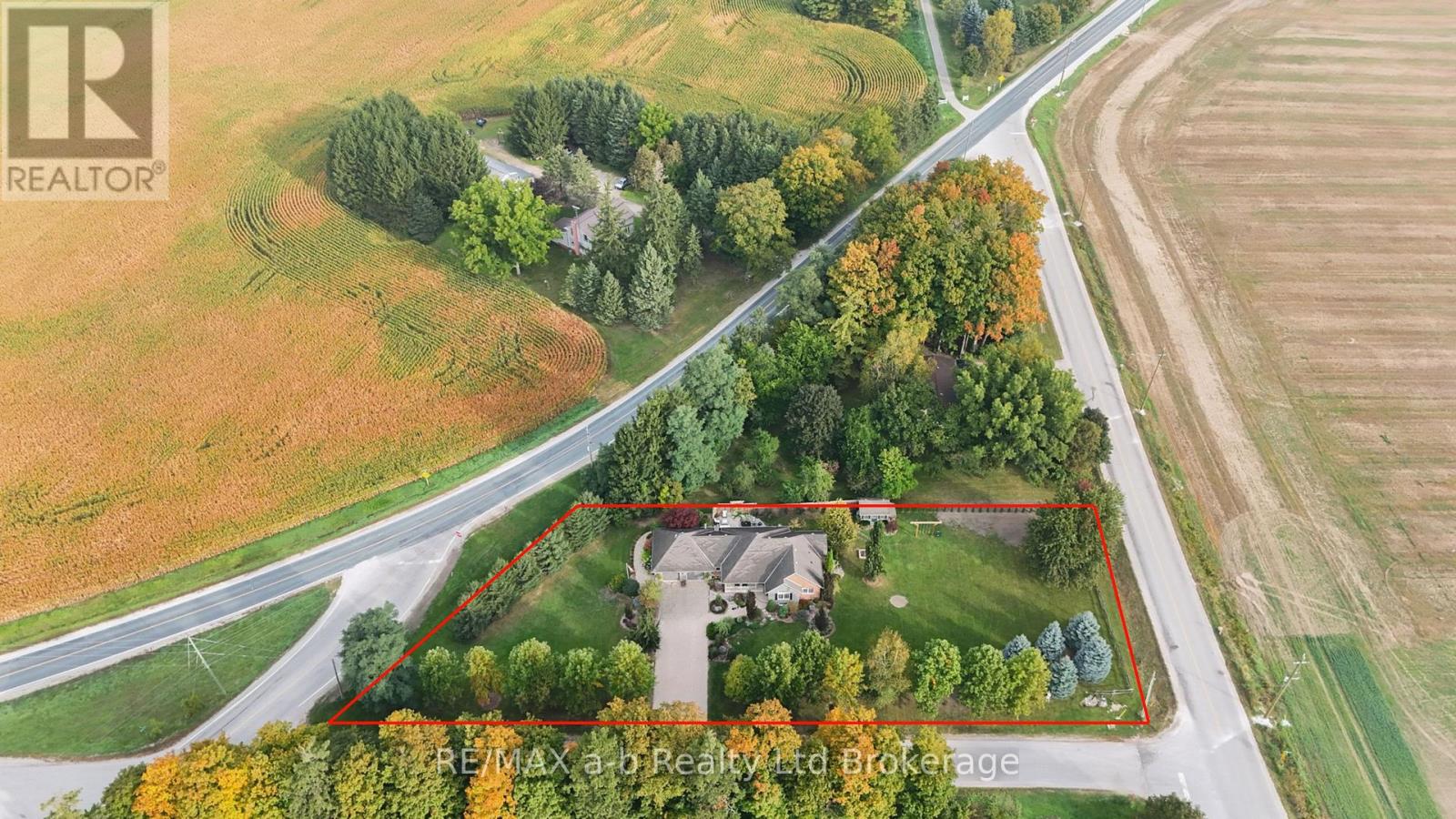 386087 Second Road Property Photo 49