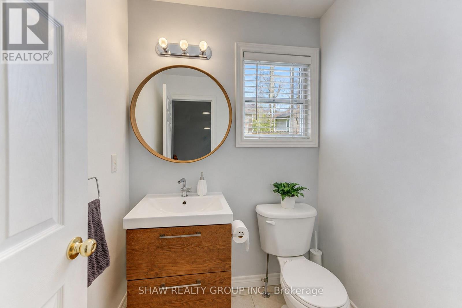 88 Decaro Crescent Property Photo 9