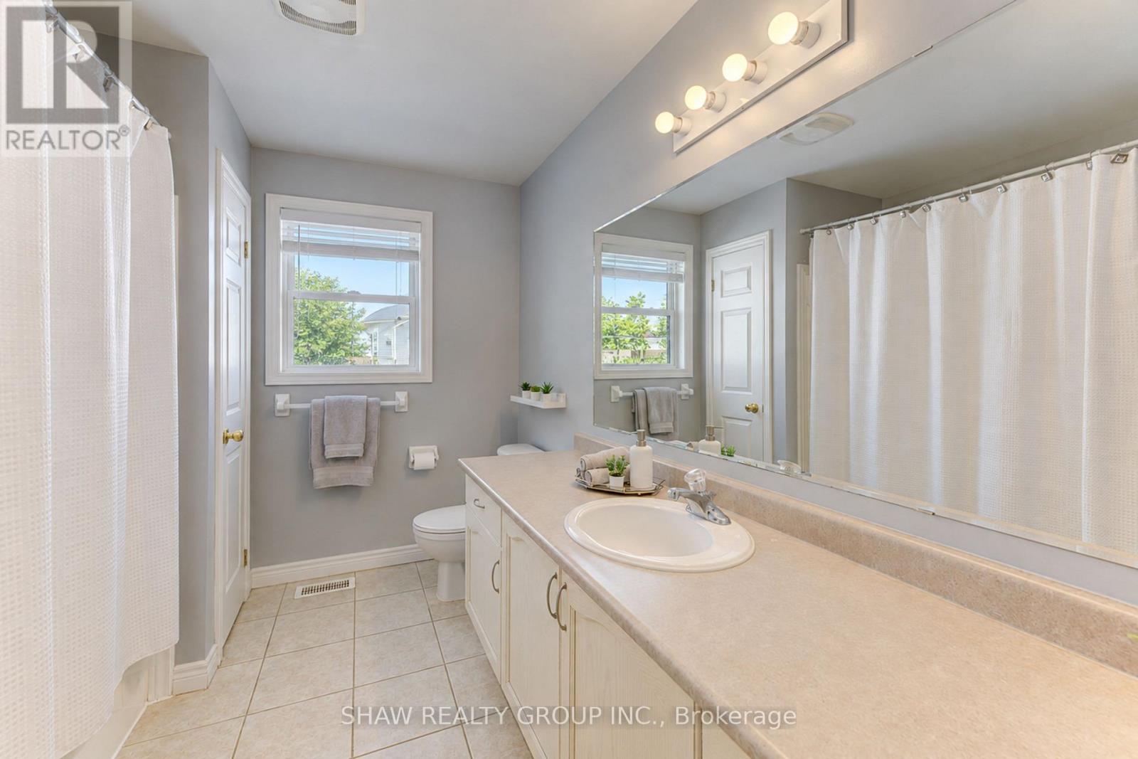 88 Decaro Crescent Property Photo 25