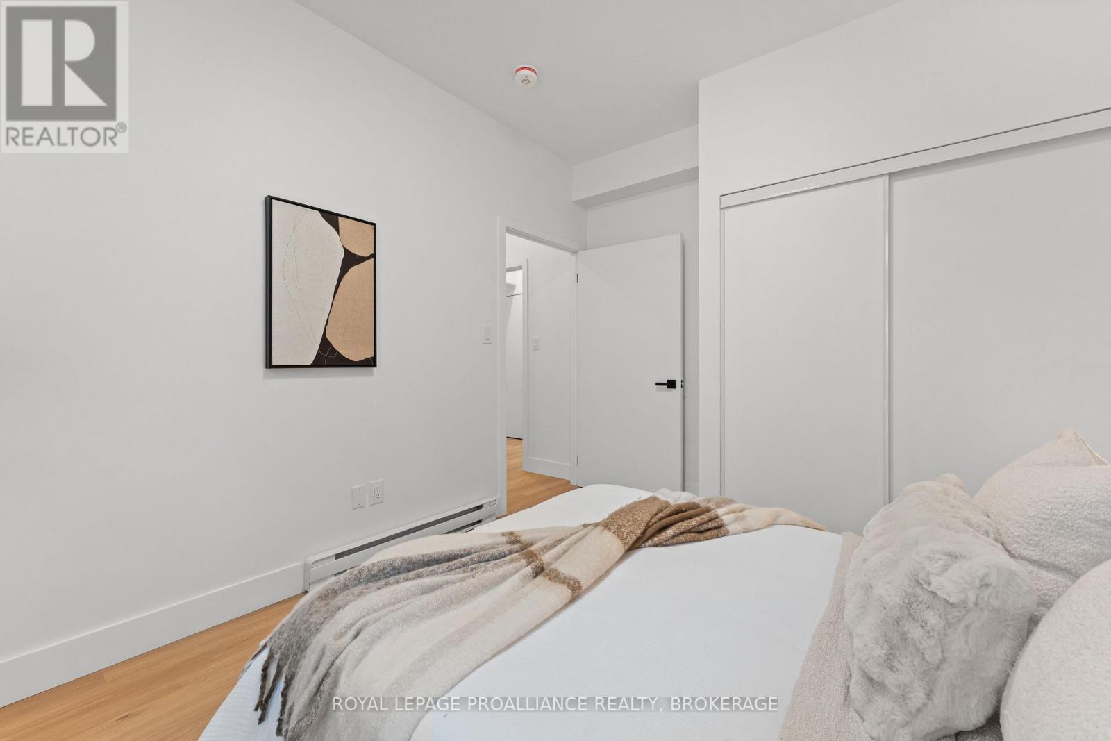 103 - 425 Fourth Street Property Photo 12