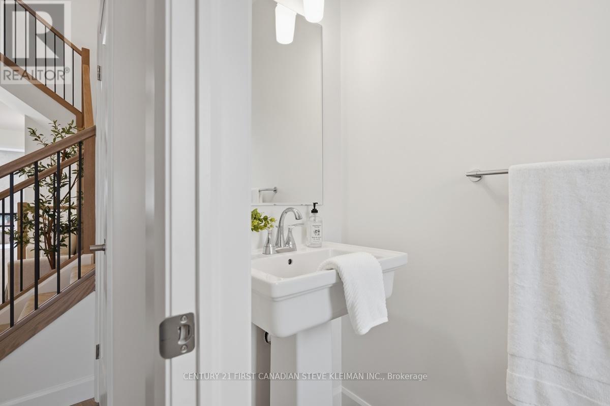 105 - 2840 Buroak Drive Property Photo 22