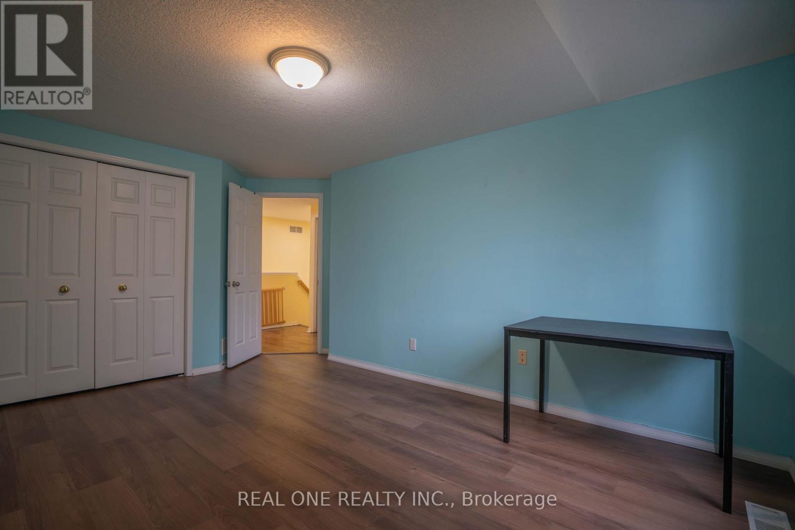 971 Creekside Drive Property Photo 15