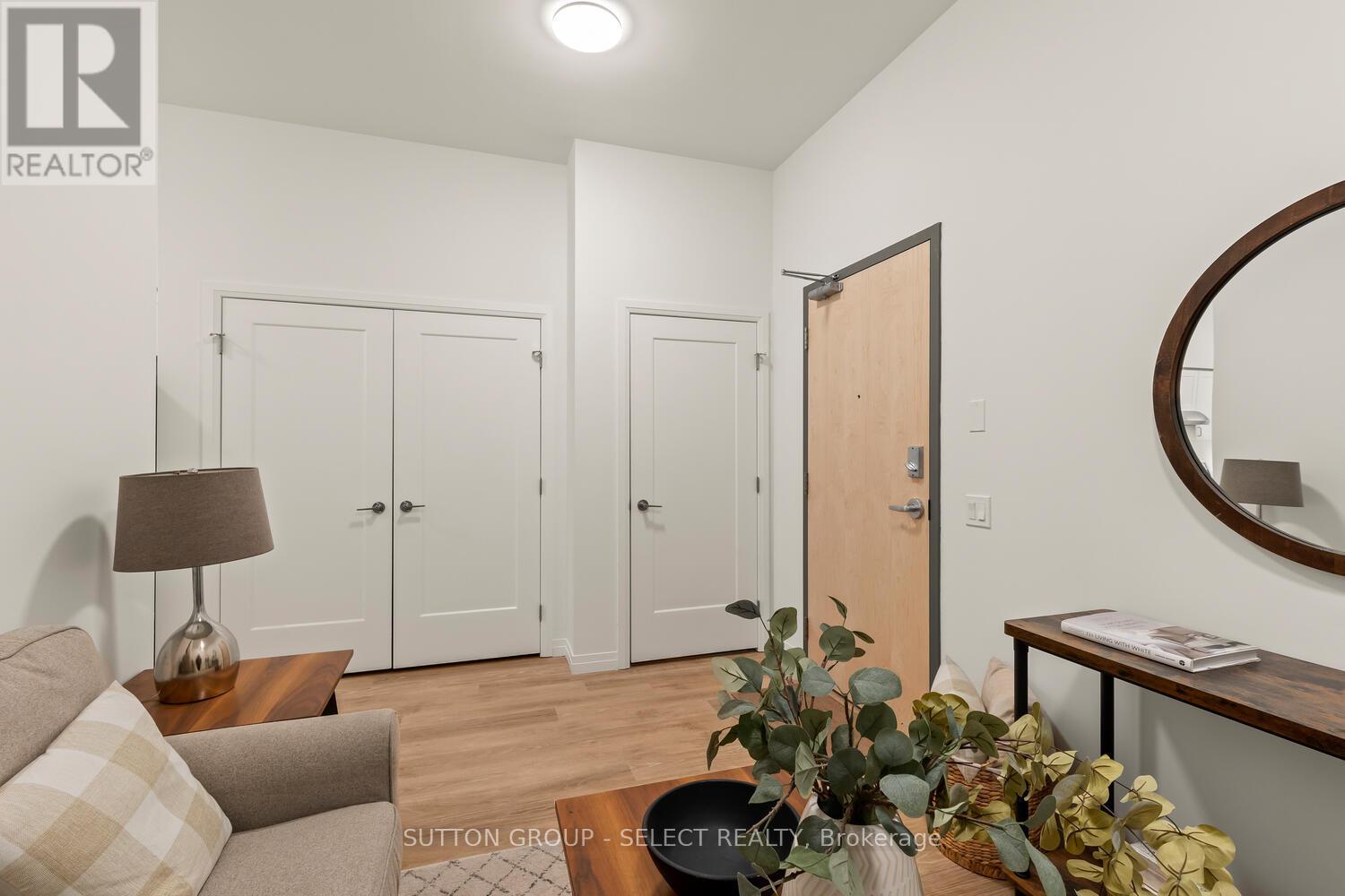 305 - 351 Hill Street Property Photo 8