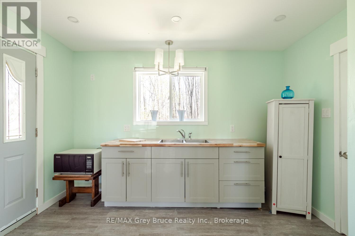 130 Crooked Hill Road Property Photo 10