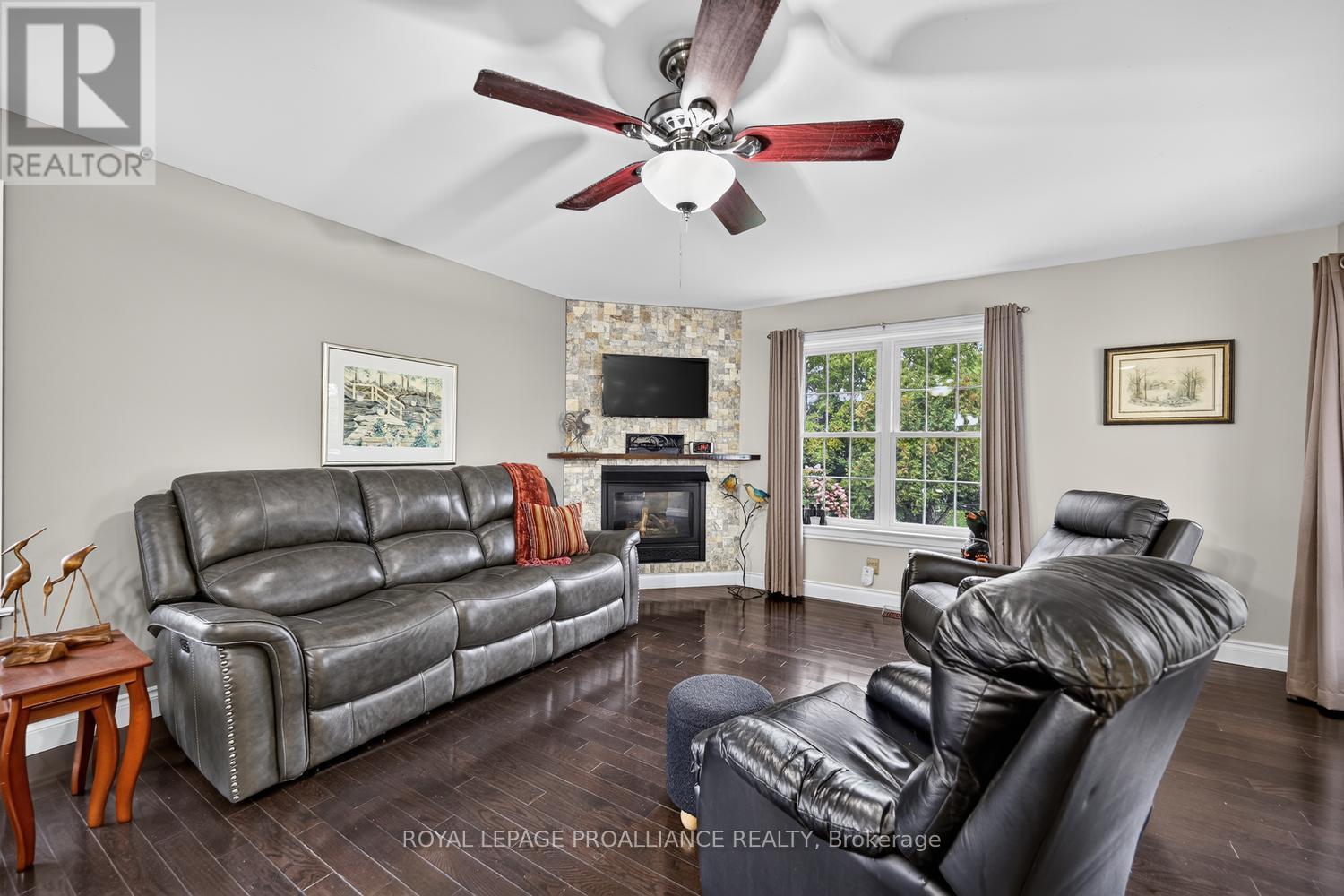 1294 County Rd 2 Road E Property Photo 15