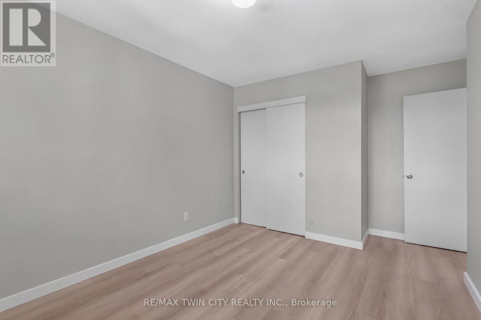 104 Ralgreen Crescent Property Photo 23
