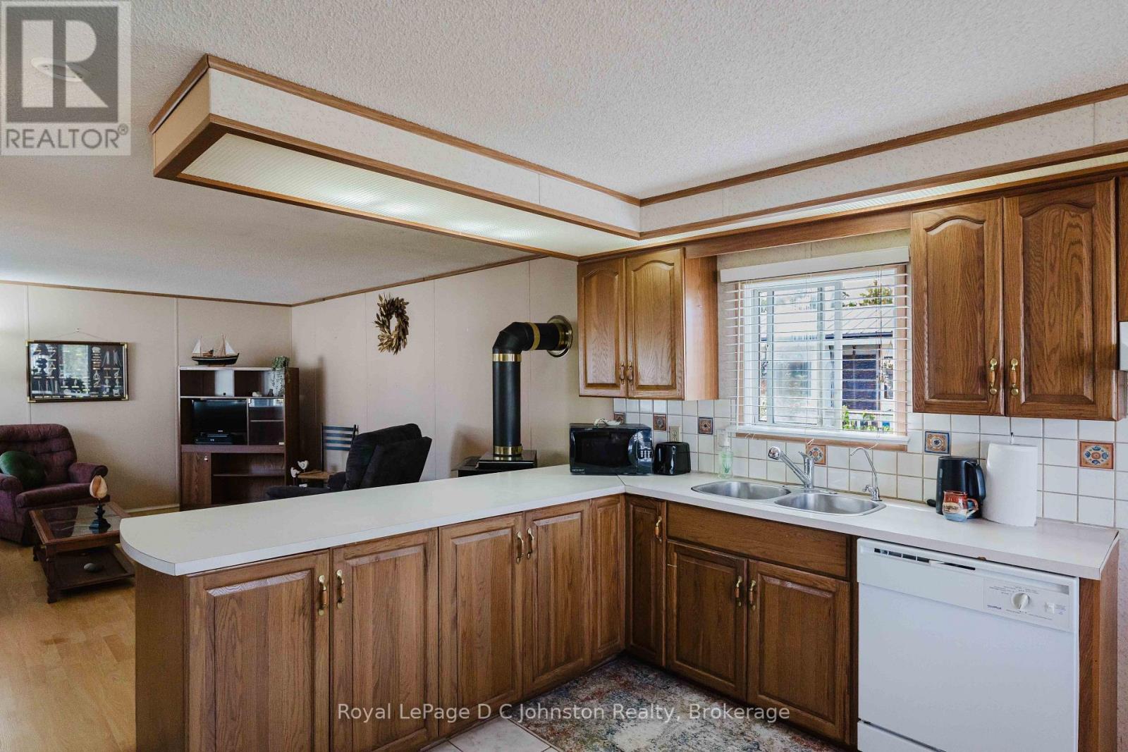 Unit # 3 - 332 Concession 6 Property Photo 11
