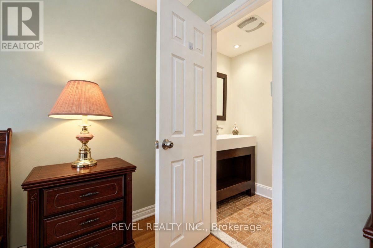 2213 Circle Place Property Photo 14