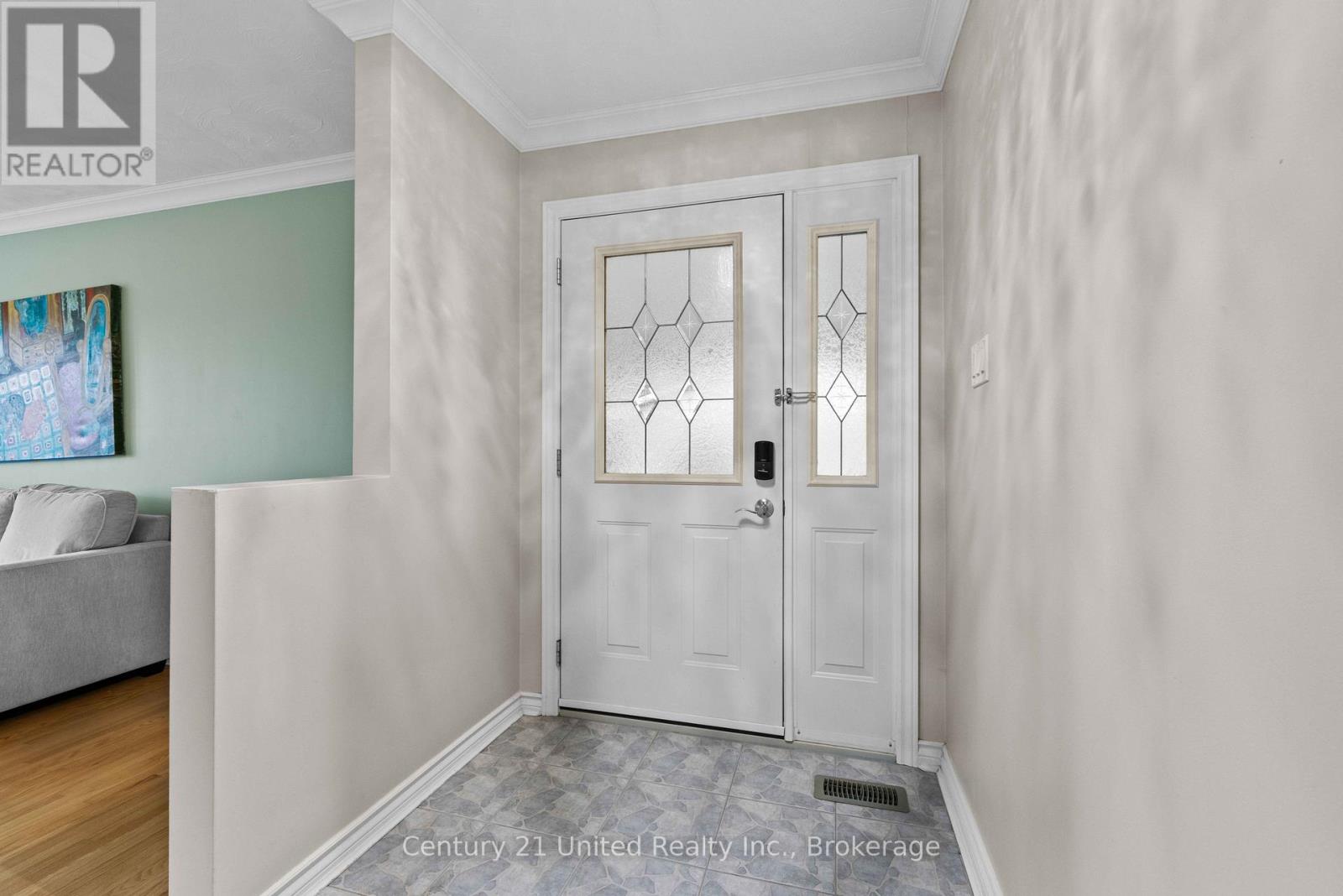 1203 Royal Drive Property Photo 6