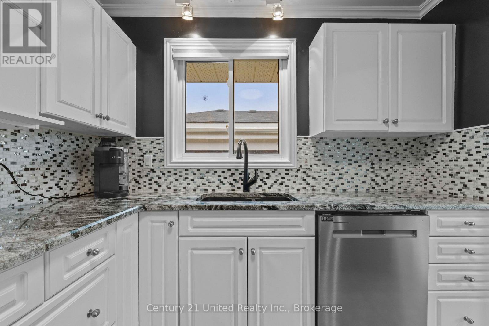 1203 Royal Drive Property Photo 16