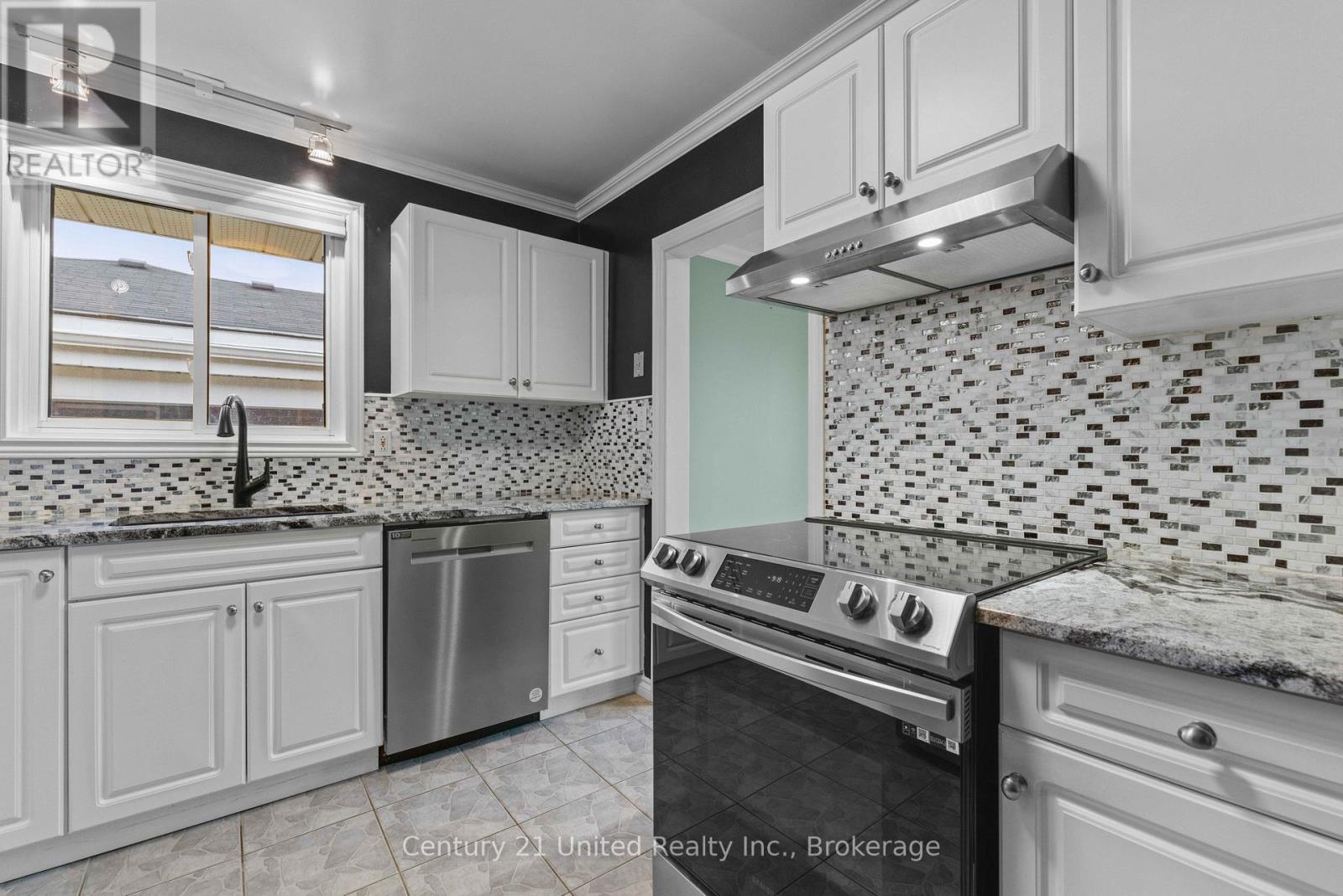 1203 Royal Drive Property Photo 18