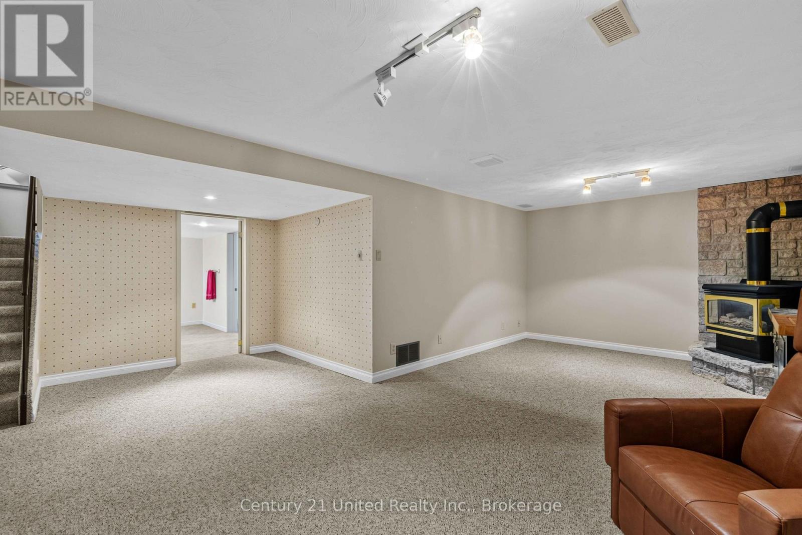 1203 Royal Drive Property Photo 26