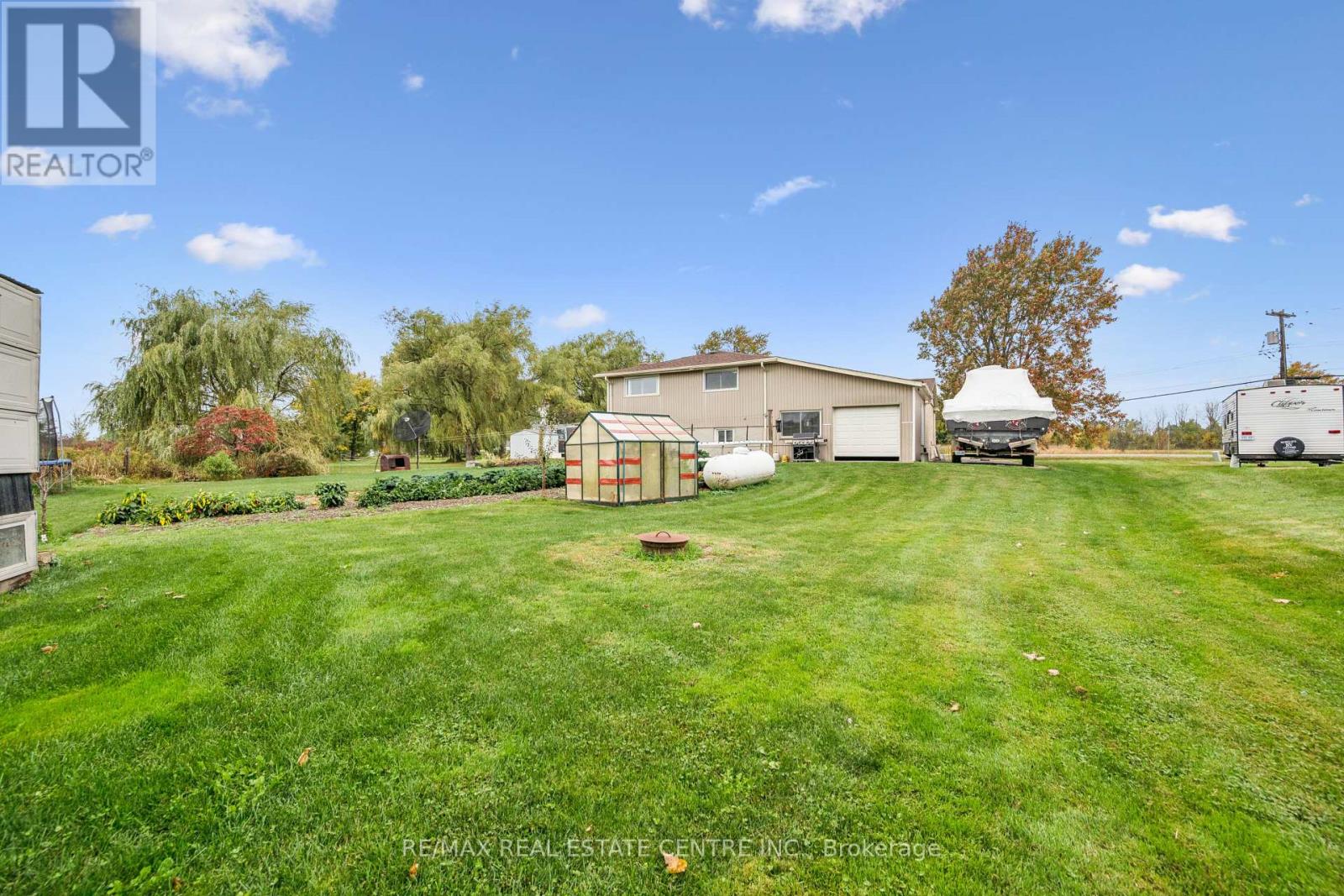 1211 Old 8 Highway Property Photo 33