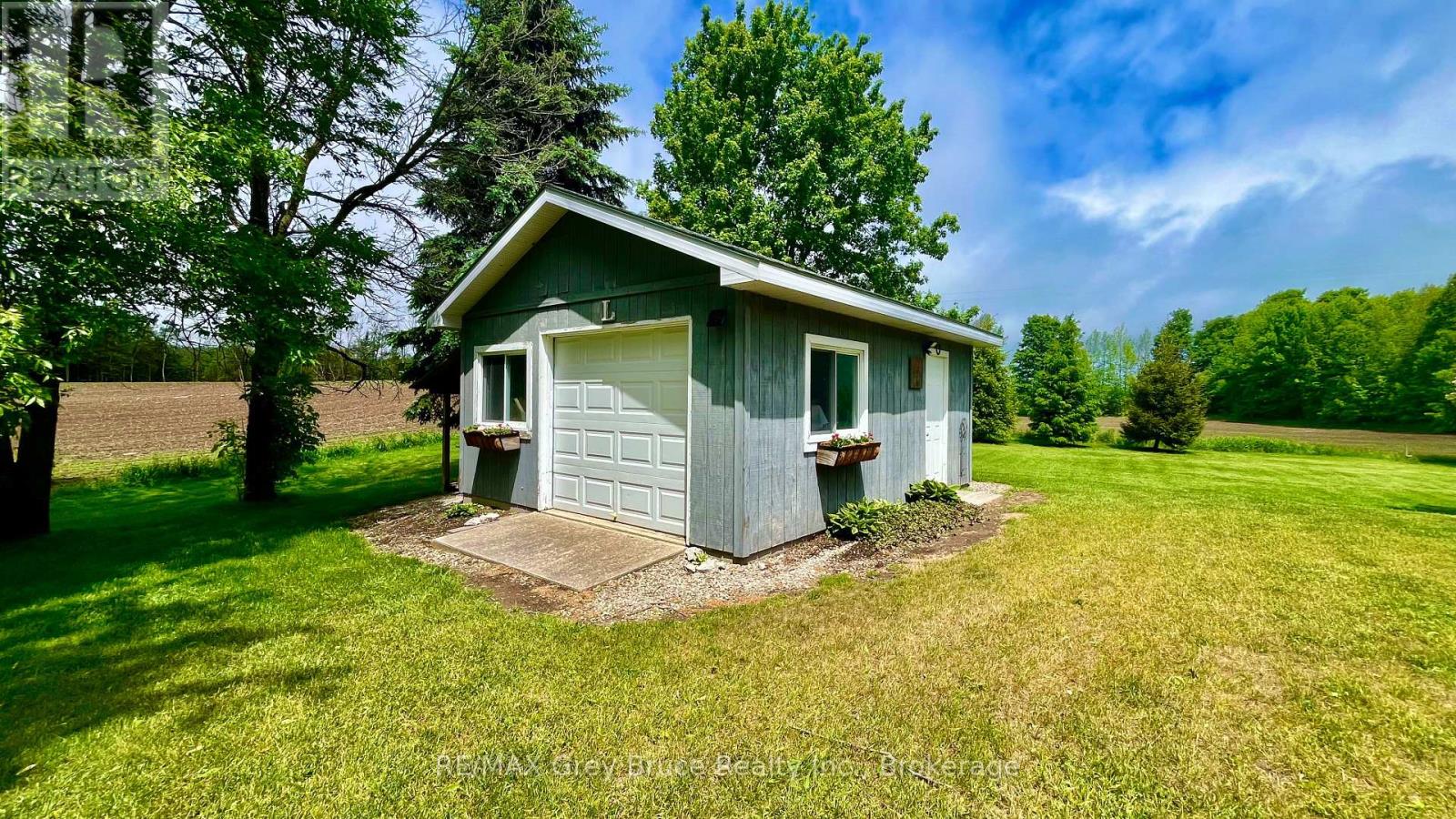 112 Mary Avenue Property Photo 2