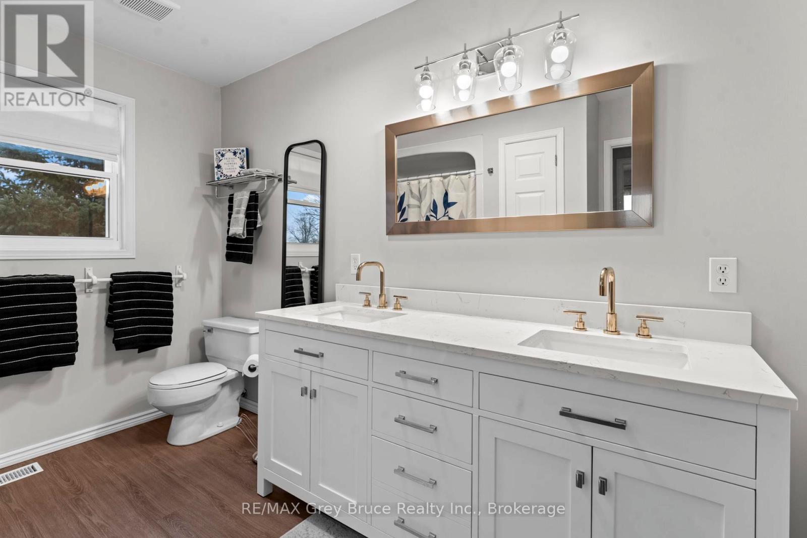 112 Mary Avenue Property Photo 13