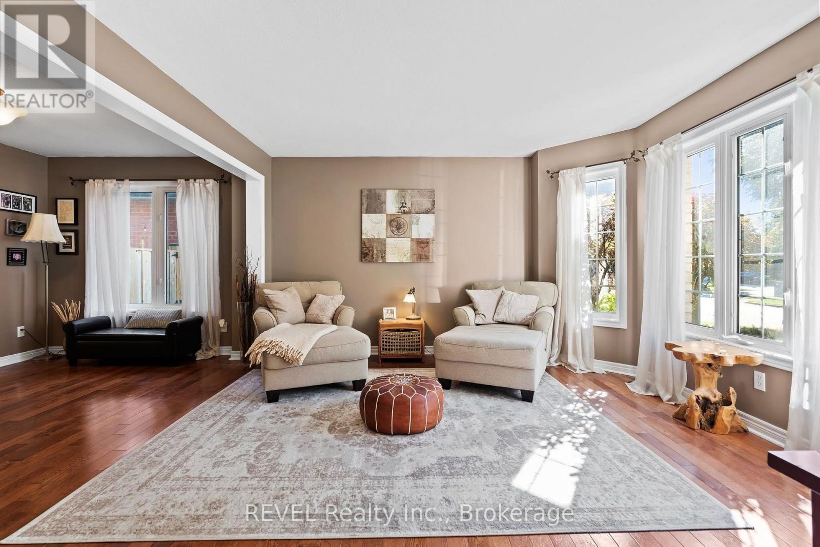 98 Debora Drive Property Photo 15