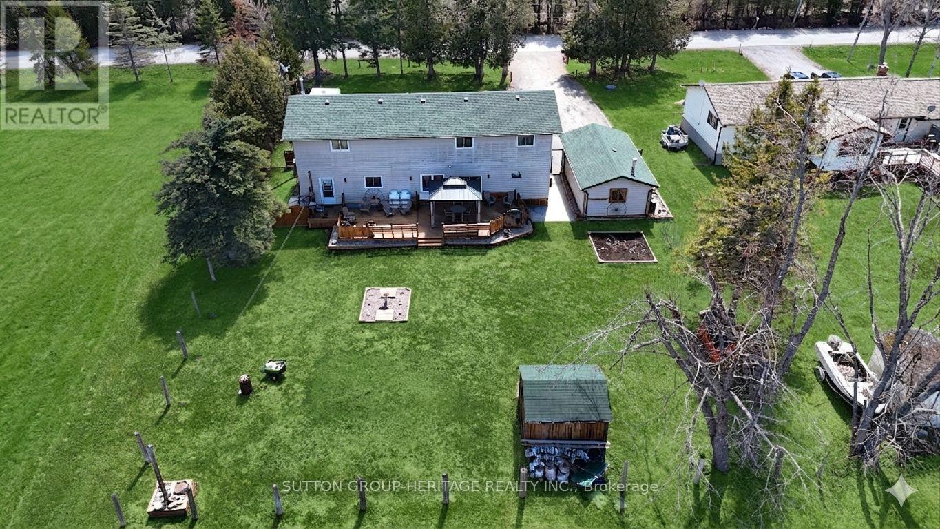 1780 7th Line Property Photo 4