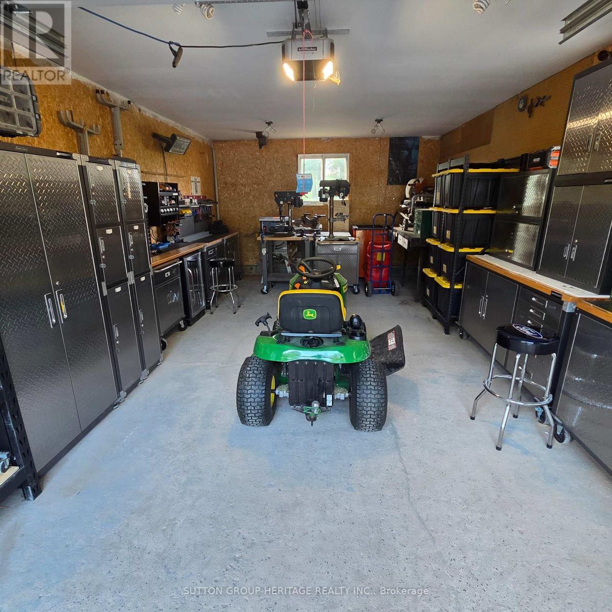 1780 7th Line Property Photo 6