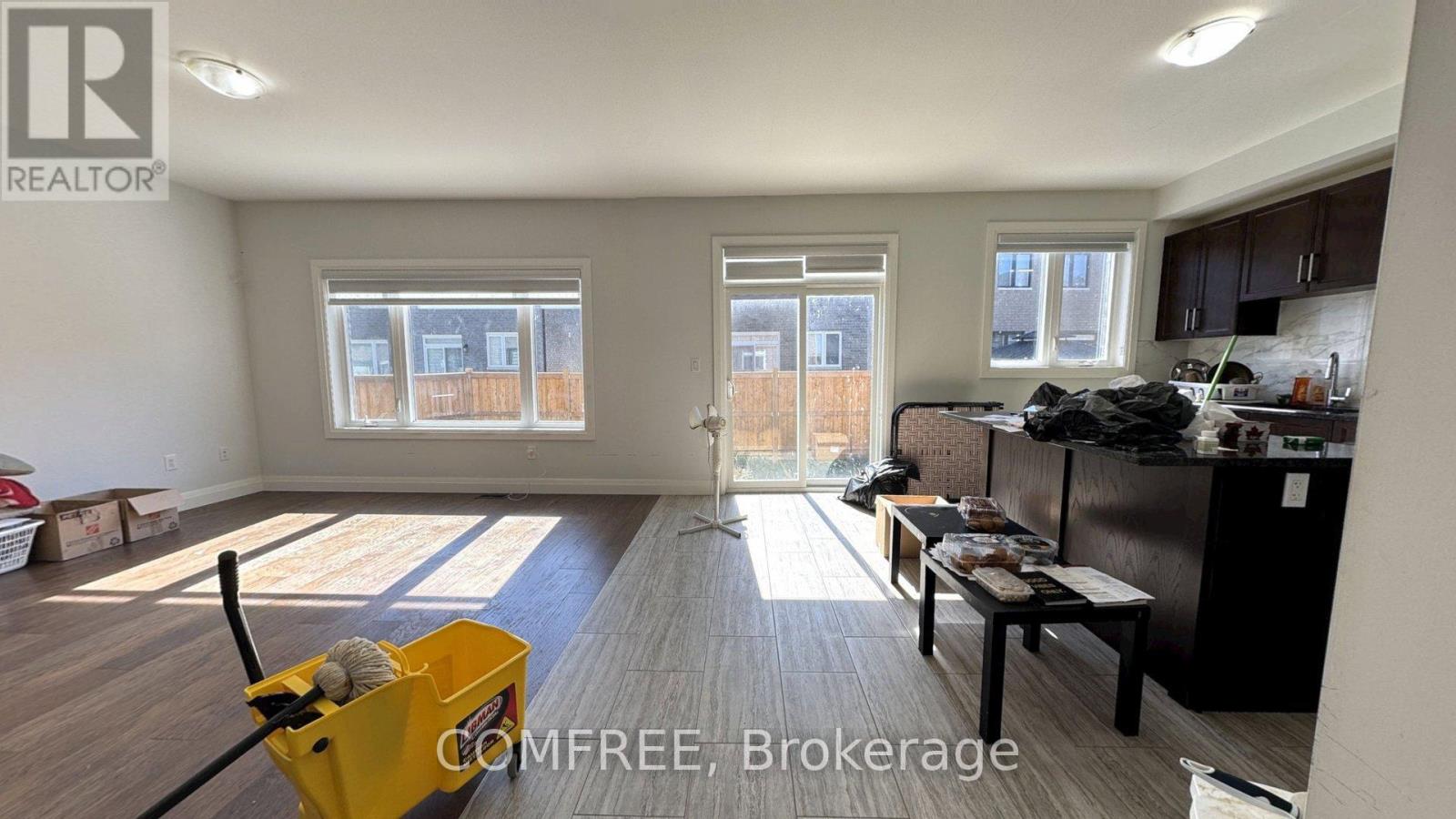 4277 John Ross Court Property Photo 12