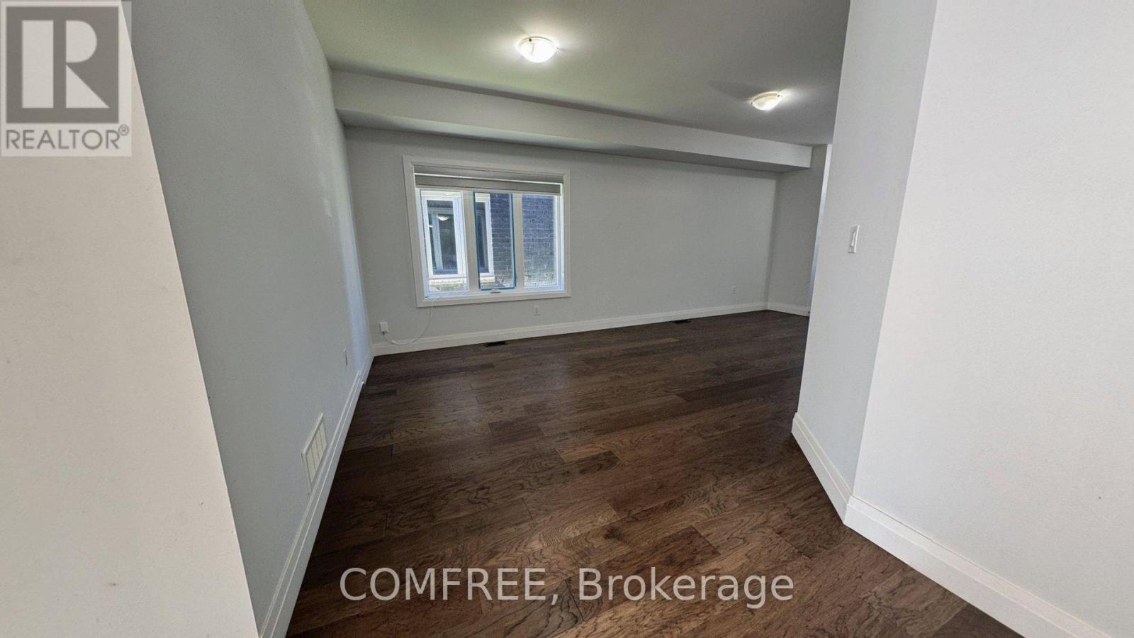 4277 John Ross Court Property Photo 13