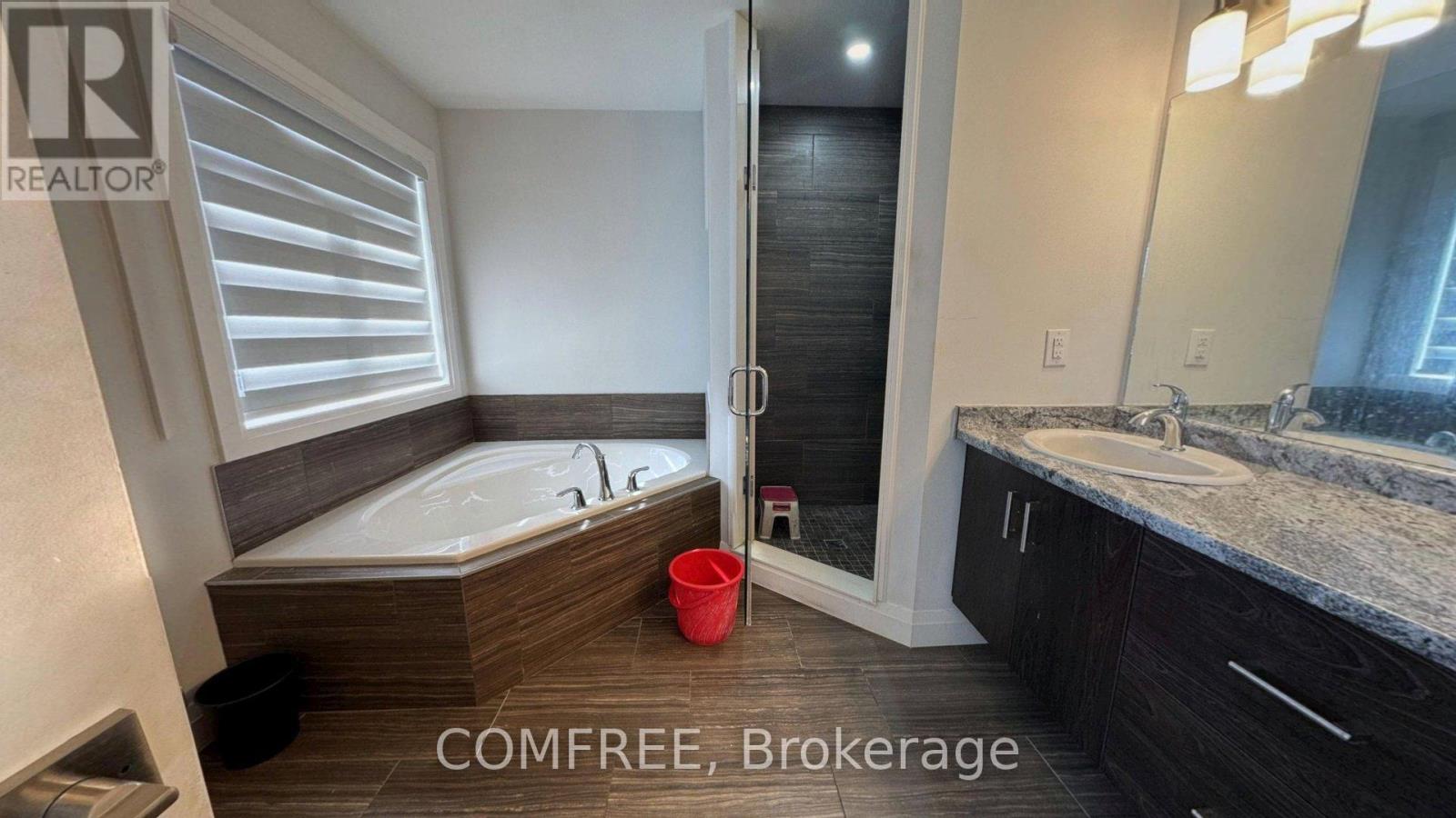 4277 John Ross Court Property Photo 16