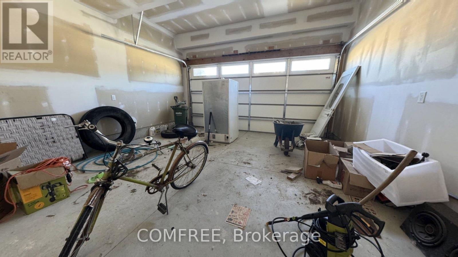 4277 John Ross Court Property Photo 34