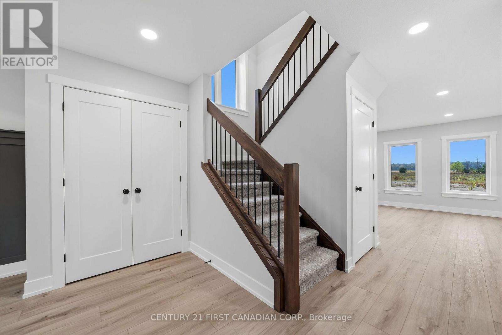 5 Doerr Court Property Photo 10