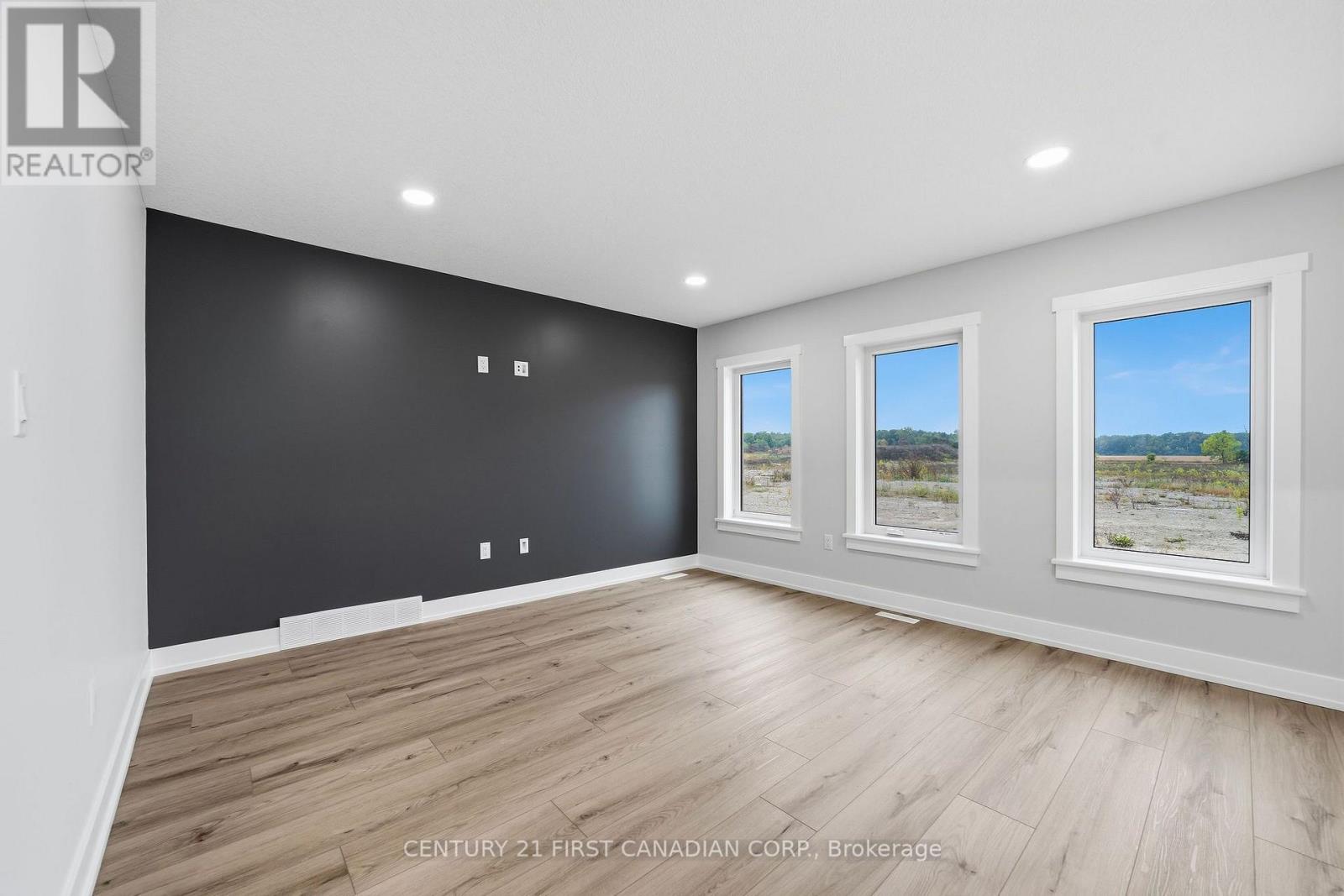 5 Doerr Court Property Photo 16