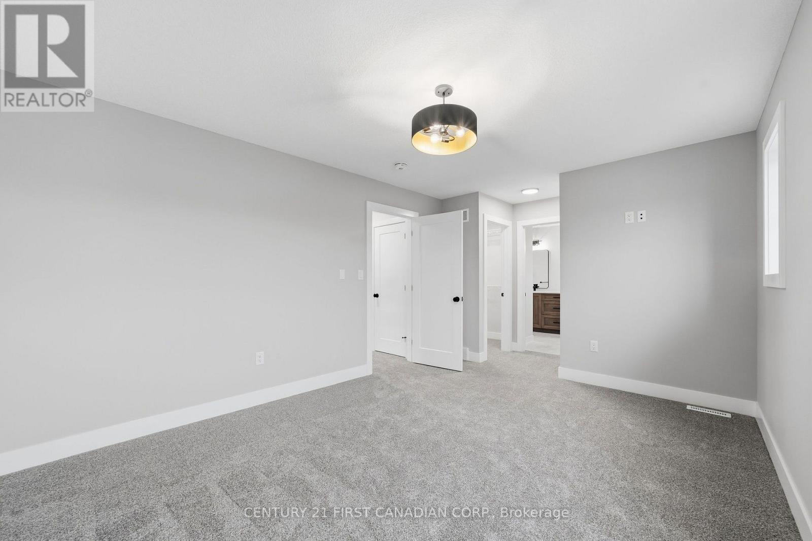 5 Doerr Court Property Photo 21
