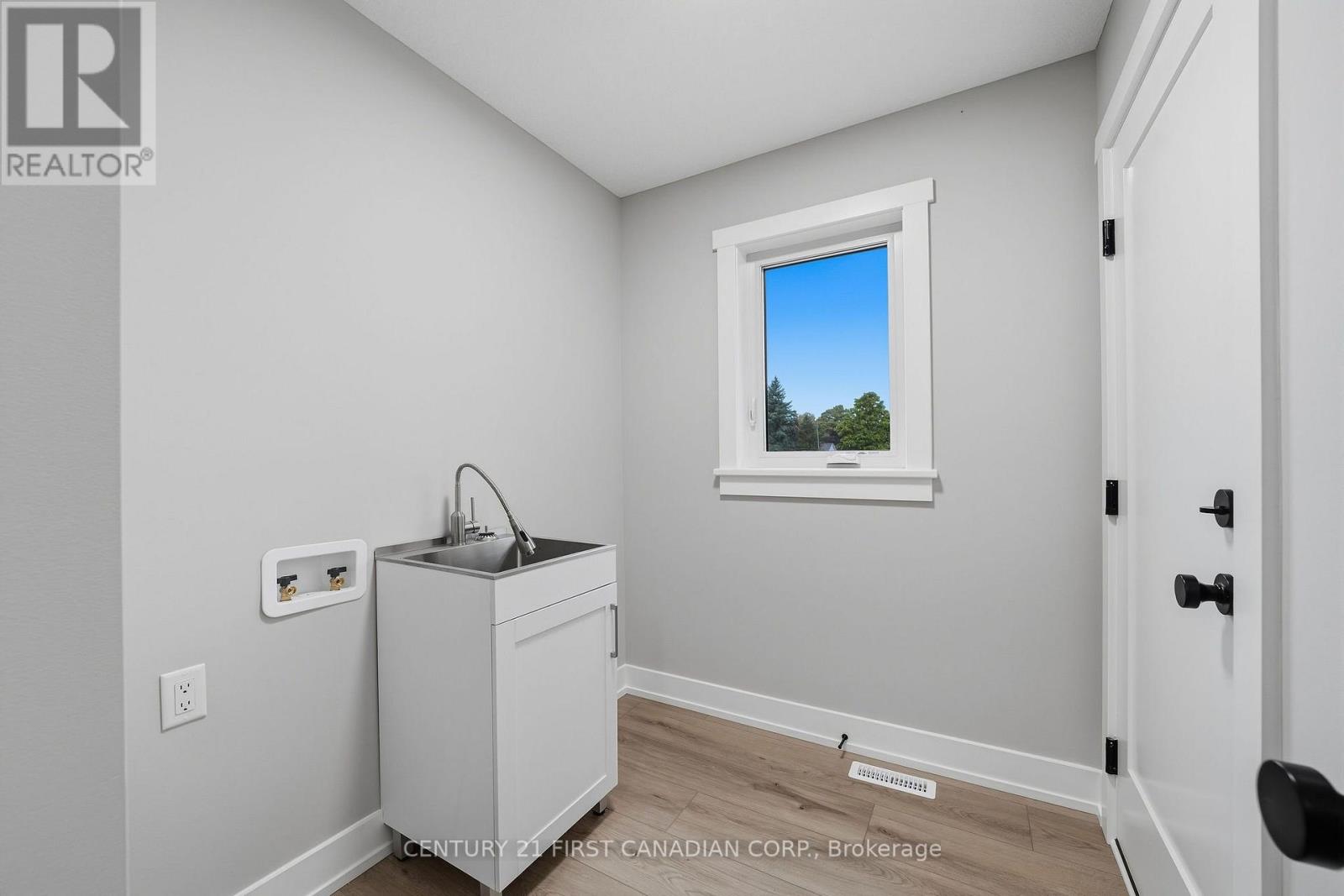 5 Doerr Court Property Photo 25