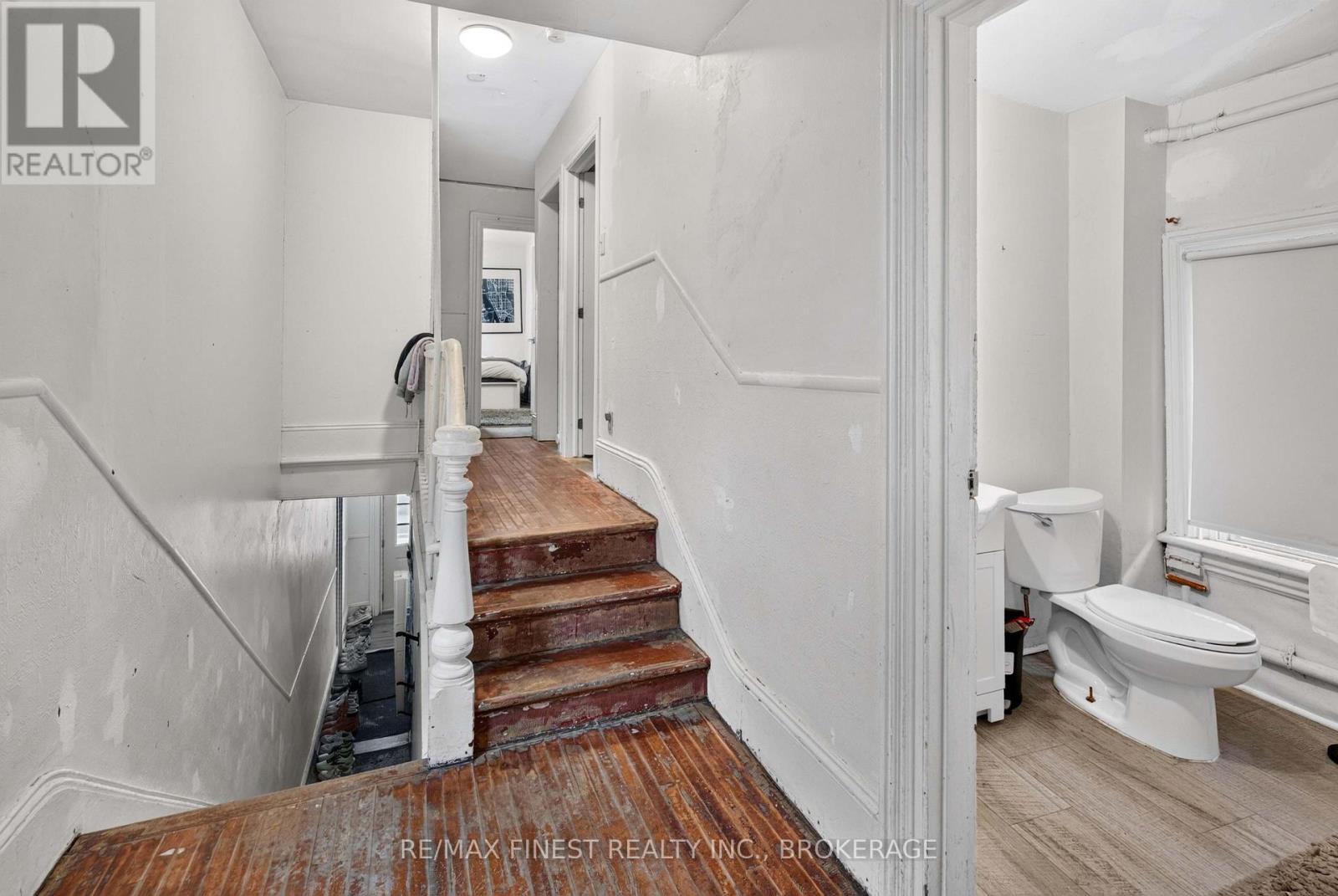 364 Brock Street Property Photo 18