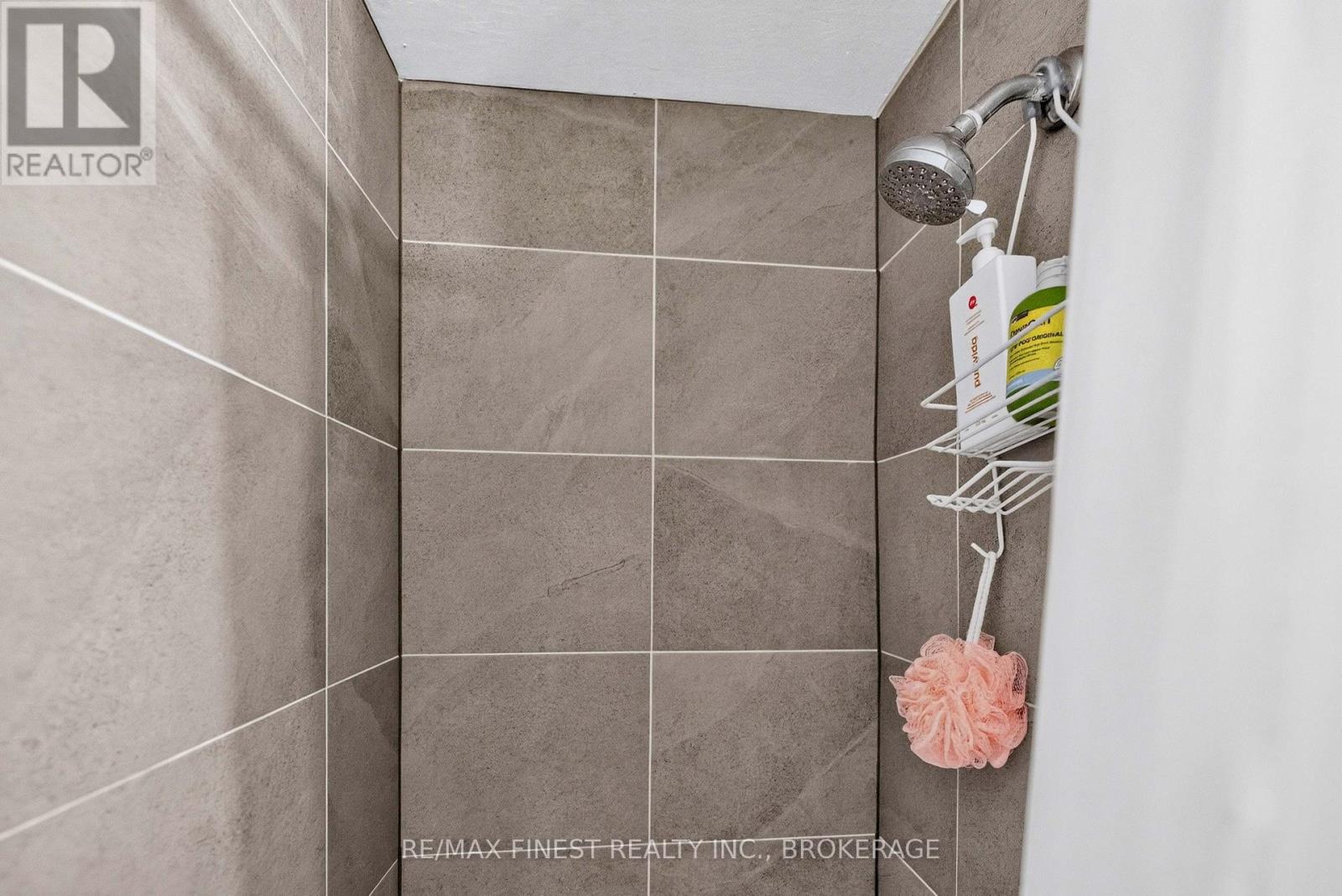 364 Brock Street Property Photo 26