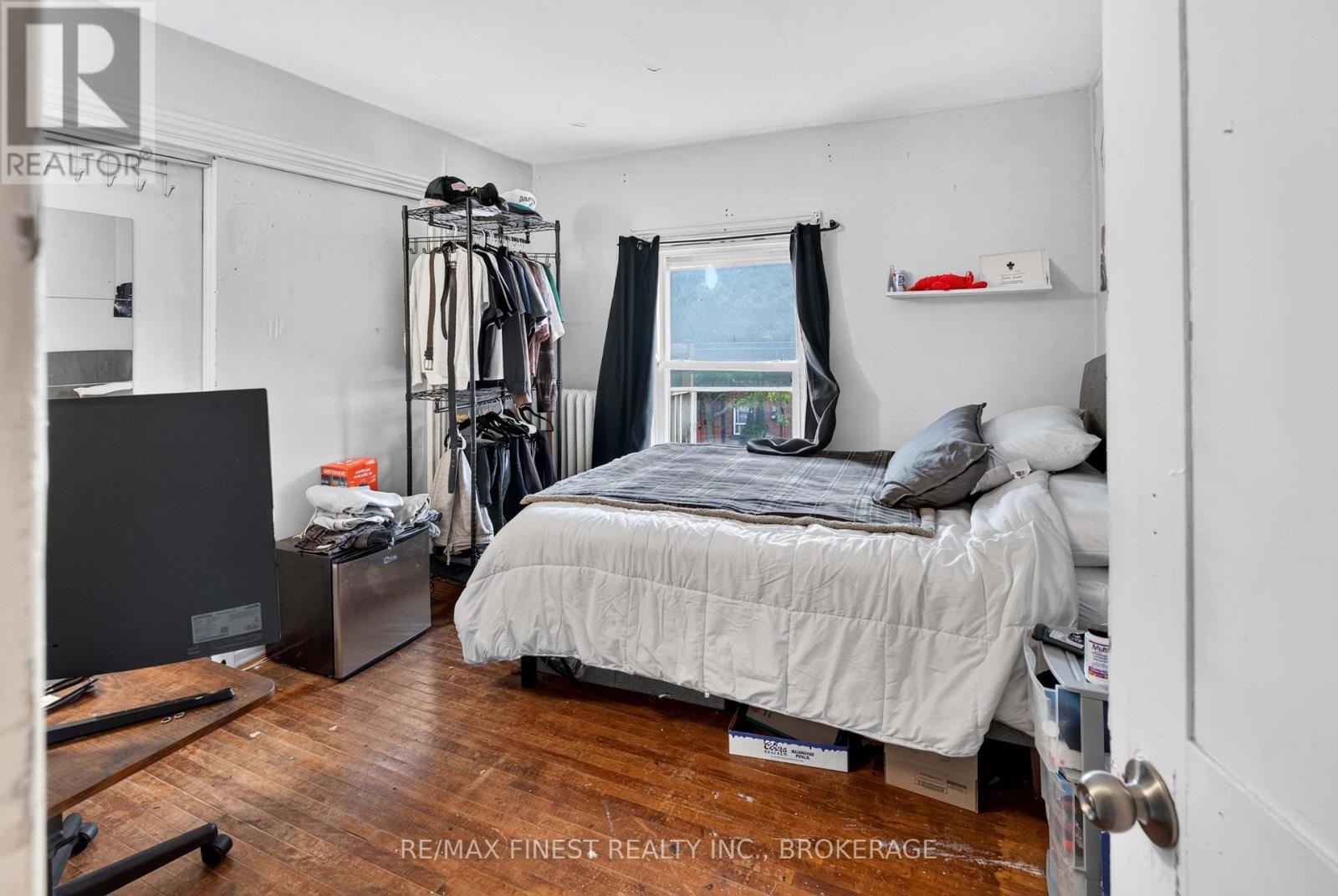 364 Brock Street Property Photo 42