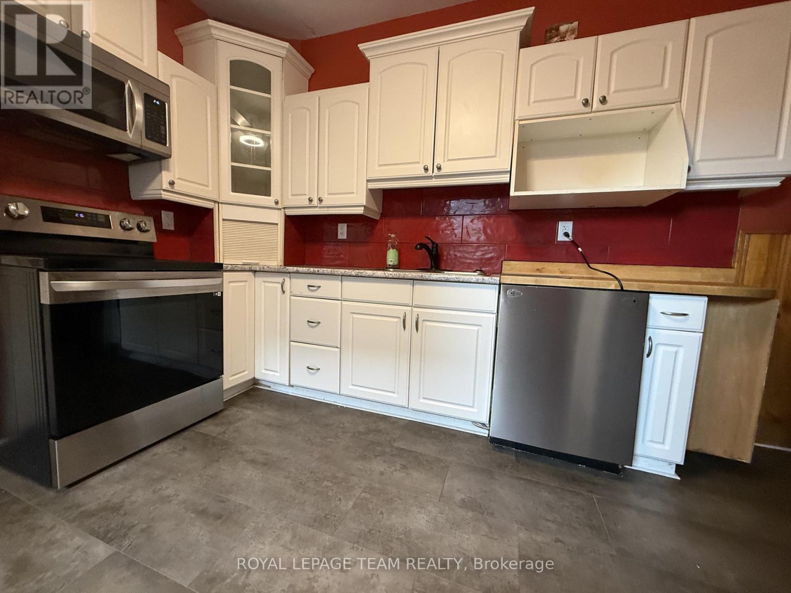 60 Herridge Street Property Photo 4