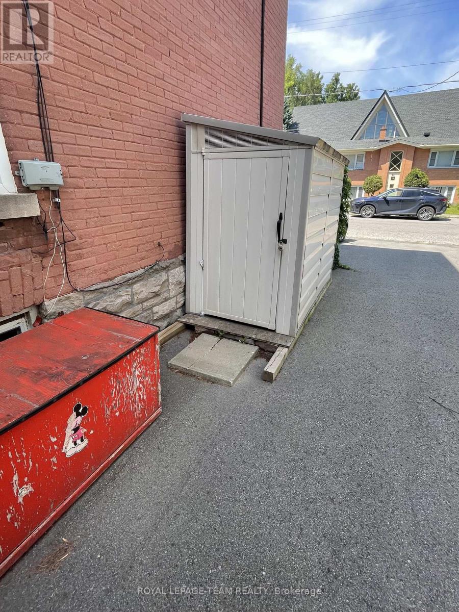 60 Herridge Street Property Photo 17