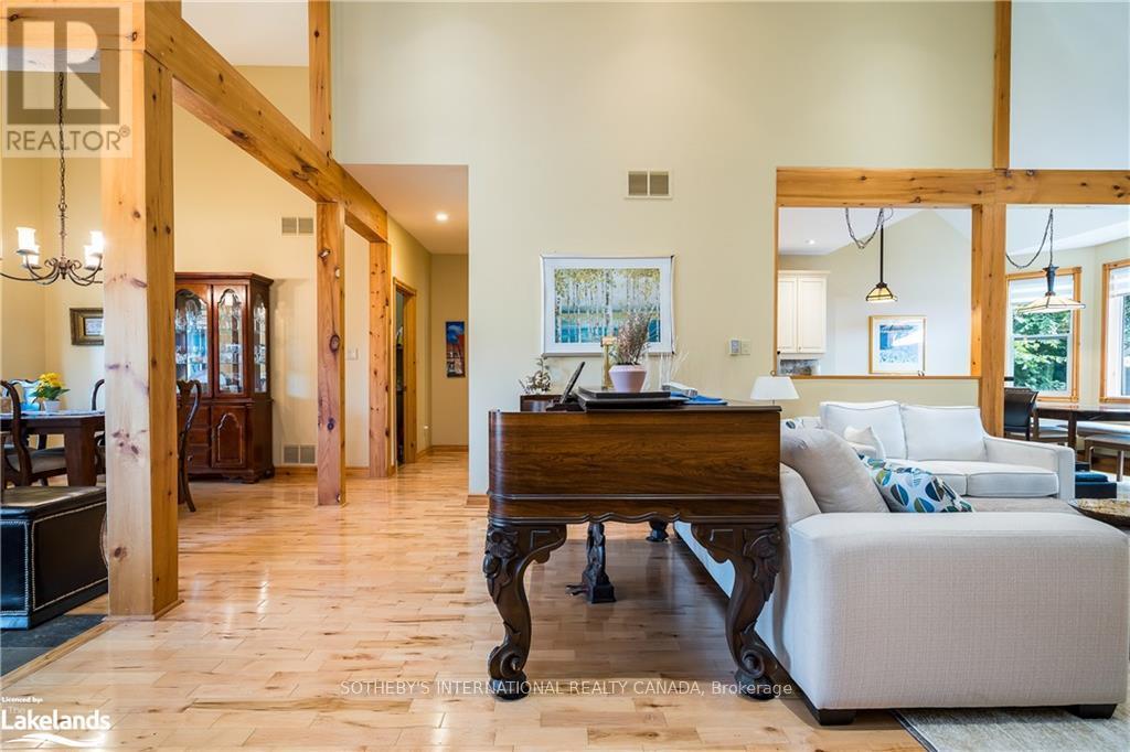 188 Brooker Boulevard Property Photo 16