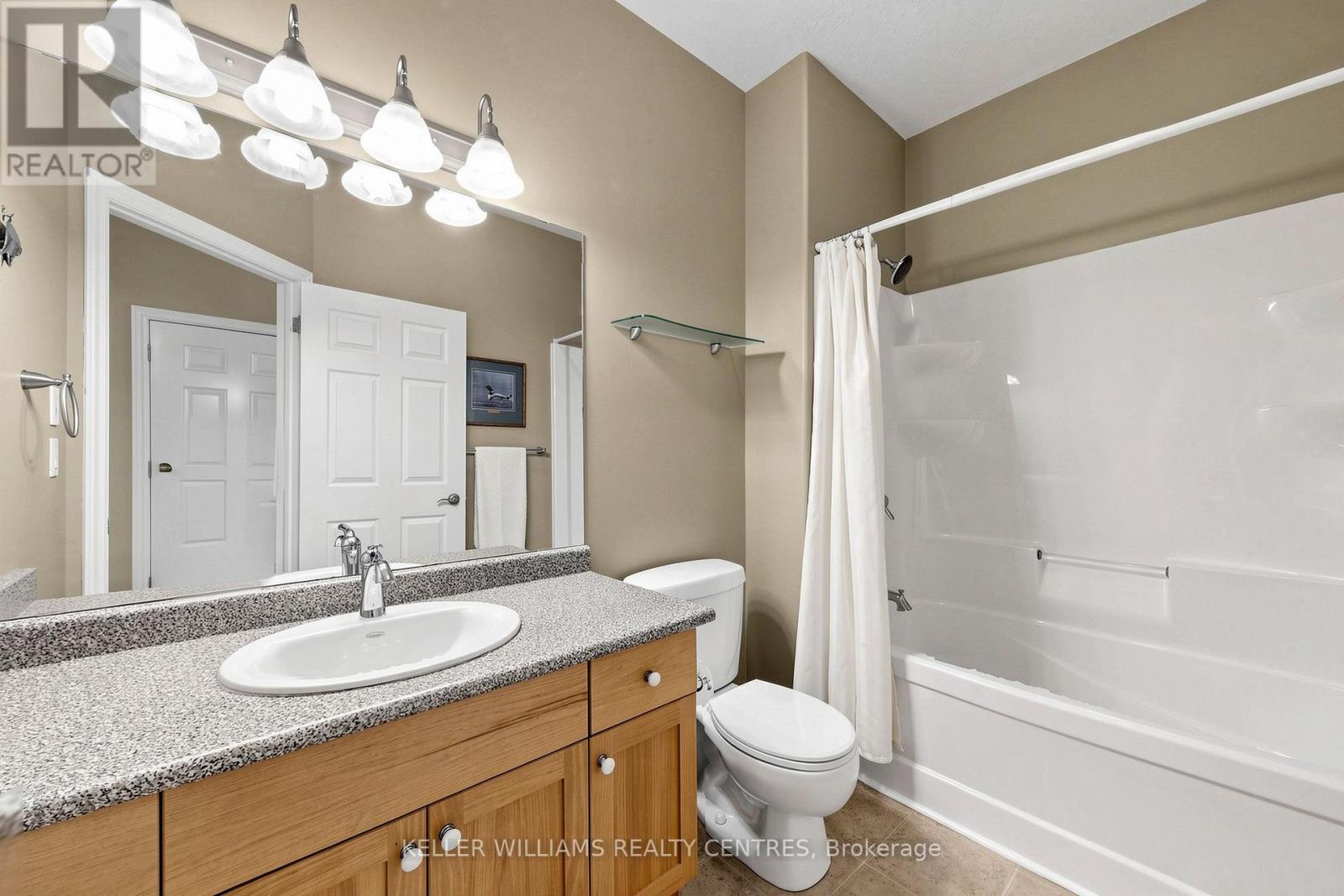 Unit 4 - 1623 Houseys Rapids Road Property Photo 22
