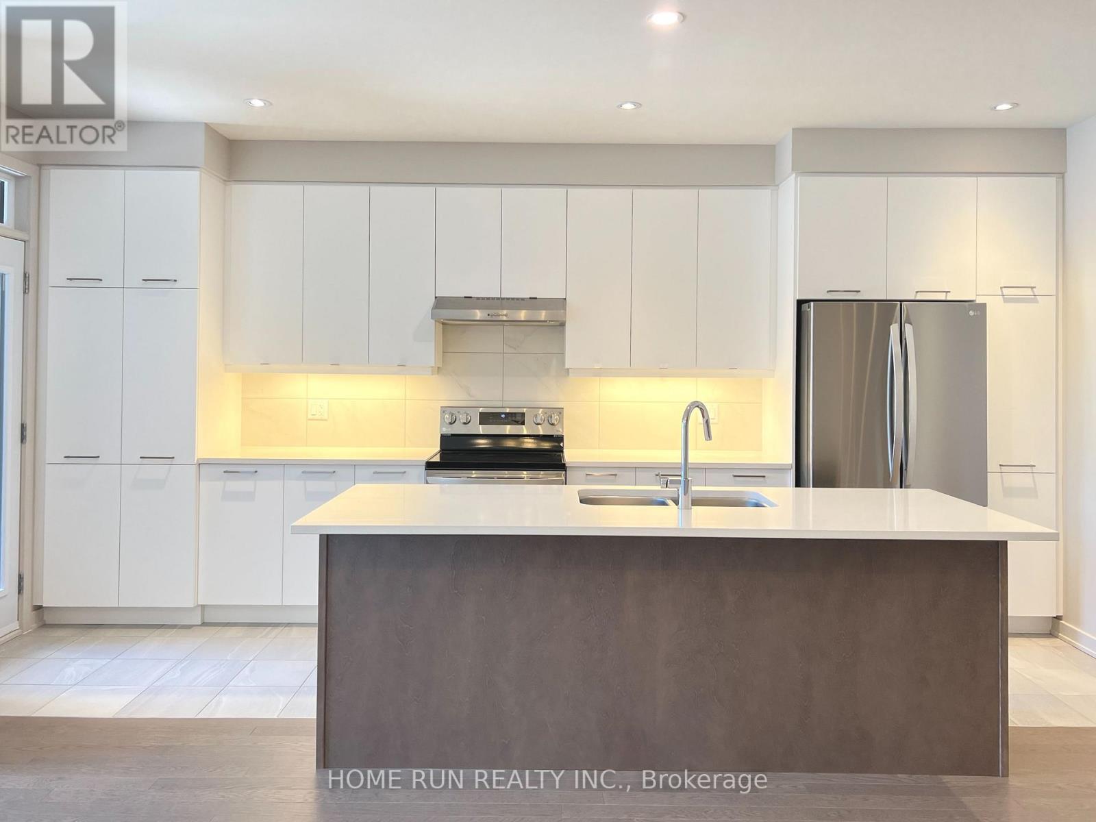 516 Borbridge Avenue Property Photo 2
