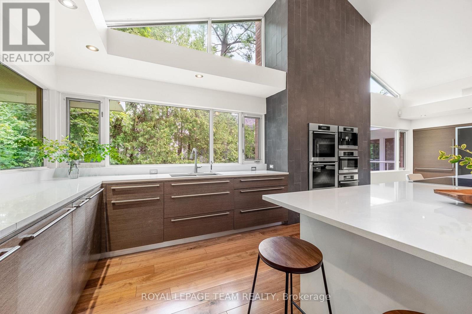 55 Willingdon Road Property Photo 7