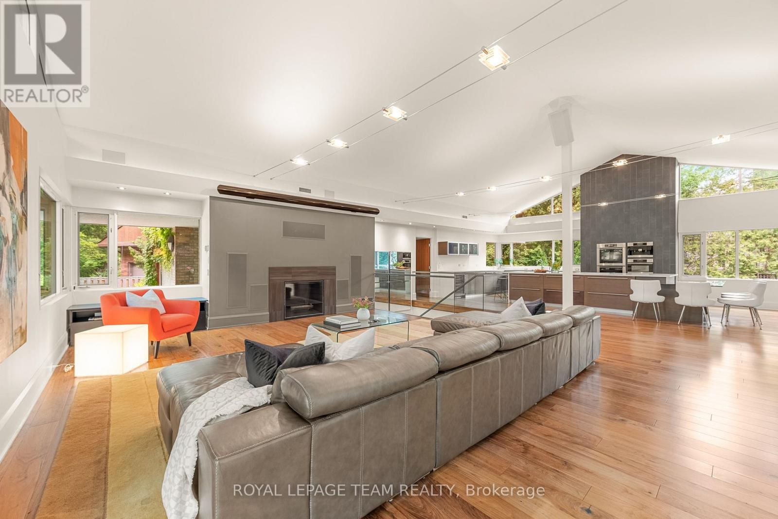 55 Willingdon Road Property Photo 9
